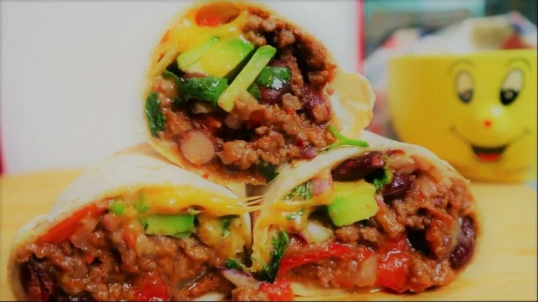 Burrito mexicain au bœuf juteux